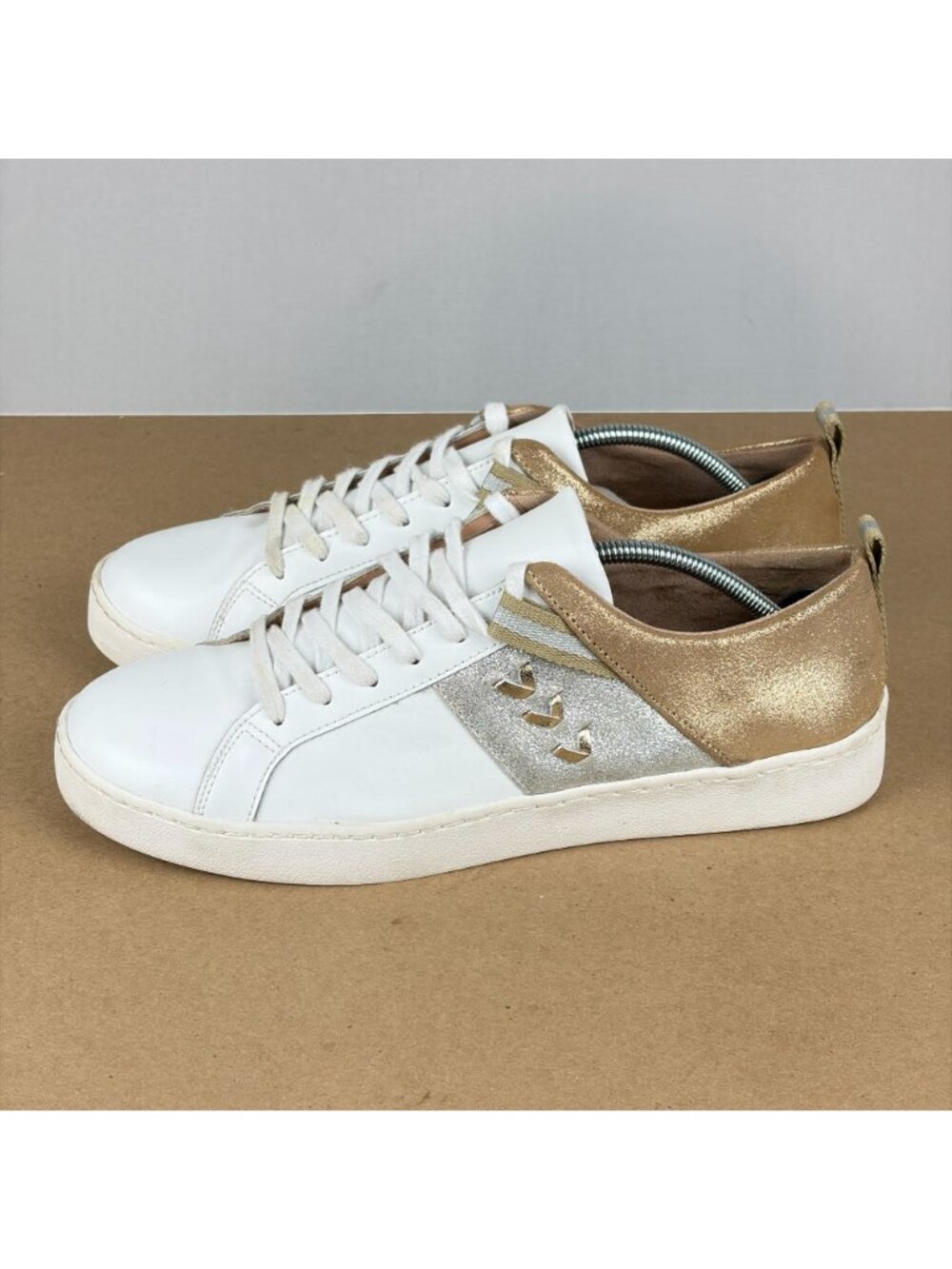 Jack Rogers Ainsley Metallic Leather Casual Shoes Womens 10 White Gold Silver - Picture 10 of 10